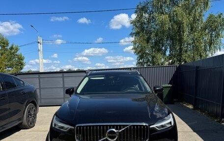 Volvo XC60 II, 2019 год, 3 650 000 рублей, 3 фотография