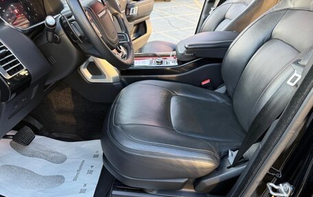 Land Rover Range Rover IV рестайлинг, 2019 год, 7 950 000 рублей, 10 фотография