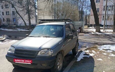 Chevrolet Niva I рестайлинг, 2004 год, 210 000 рублей, 3 фотография