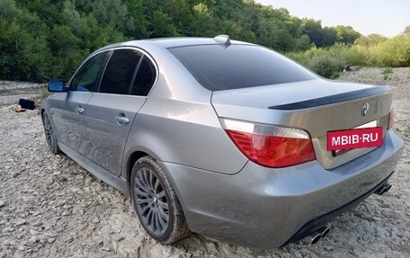 BMW 5 серия, 2004 год, 1 500 000 рублей, 5 фотография
