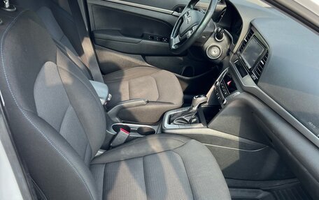 Hyundai Elantra VI рестайлинг, 2018 год, 1 650 000 рублей, 12 фотография
