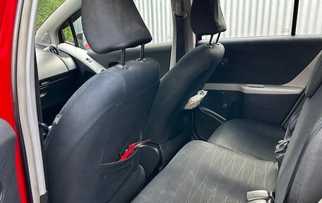Toyota Yaris III рестайлинг, 2006 год, 550 000 рублей, 6 фотография