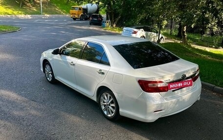 Toyota Camry, 2014 год, 1 890 000 рублей, 6 фотография
