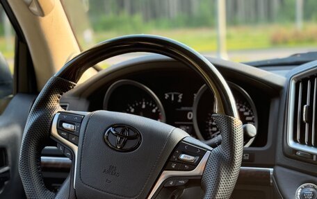 Toyota Land Cruiser 200, 2013 год, 4 000 000 рублей, 10 фотография