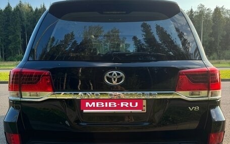 Toyota Land Cruiser 200, 2013 год, 4 000 000 рублей, 5 фотография