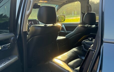 Toyota Land Cruiser 200, 2013 год, 4 000 000 рублей, 15 фотография