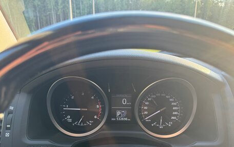 Toyota Land Cruiser 200, 2013 год, 4 000 000 рублей, 26 фотография
