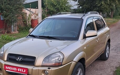 Hyundai Tucson III, 2005 год, 800 000 рублей, 3 фотография