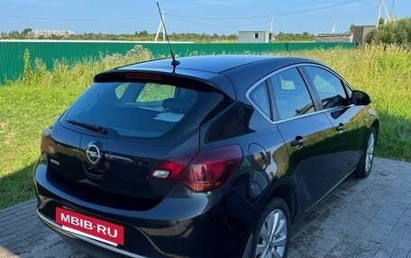 Opel Astra J, 2014 год, 945 000 рублей, 5 фотография