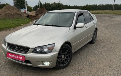 Lexus IS II рестайлинг 2, 2000 год, 780 000 рублей, 1 фотография