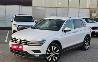 Volkswagen Tiguan II, 2019 год, 2 695 000 рублей, 1 фотография