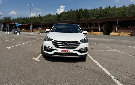Hyundai Santa Fe III рестайлинг, 2017 год, 2 600 000 рублей, 2 фотография