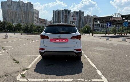 Hyundai Santa Fe III рестайлинг, 2017 год, 2 600 000 рублей, 6 фотография