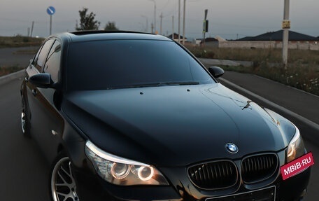 BMW 5 серия, 2003 год, 1 800 000 рублей, 2 фотография