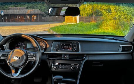 KIA Optima IV, 2017 год, 1 900 000 рублей, 21 фотография