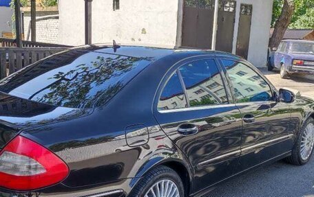 Mercedes-Benz E-Класс, 2008 год, 1 070 000 рублей, 4 фотография