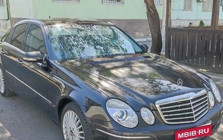 Mercedes-Benz E-Класс, 2008 год, 1 070 000 рублей, 2 фотография