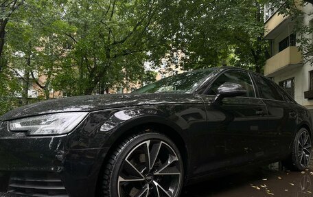 Audi A4, 2019 год, 2 400 000 рублей, 10 фотография