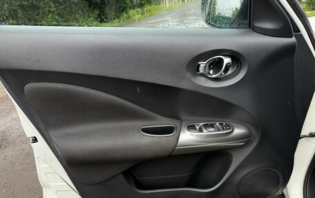 Nissan Juke II, 2011 год, 880 000 рублей, 9 фотография