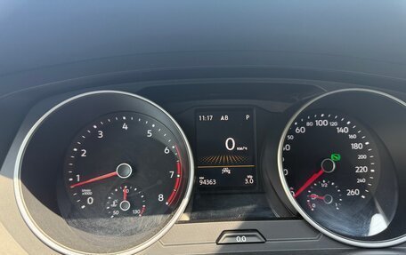 Volkswagen Tiguan II, 2021 год, 2 850 000 рублей, 2 фотография