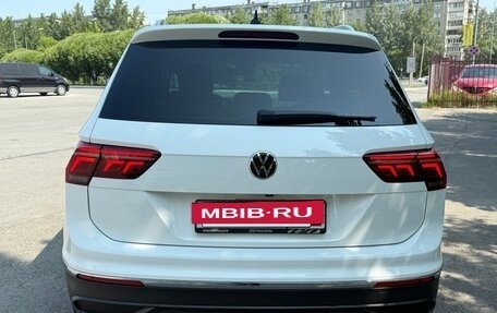Volkswagen Tiguan II, 2021 год, 2 850 000 рублей, 8 фотография