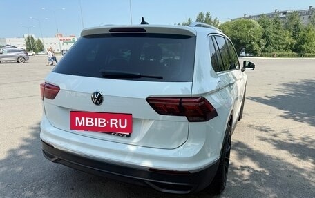 Volkswagen Tiguan II, 2021 год, 2 850 000 рублей, 4 фотография