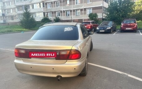 Mazda 323, 1994 год, 220 000 рублей, 5 фотография