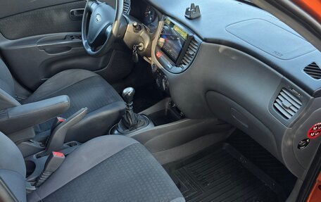 KIA Rio II, 2007 год, 389 000 рублей, 10 фотография