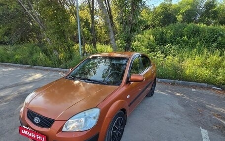 KIA Rio II, 2007 год, 389 000 рублей, 2 фотография