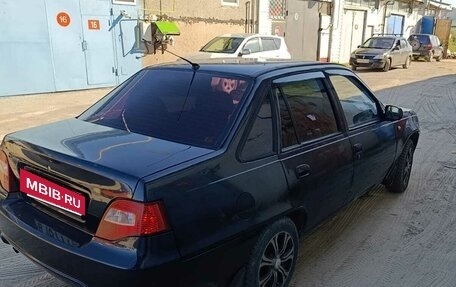 Daewoo Nexia I рестайлинг, 2010 год, 150 000 рублей, 3 фотография