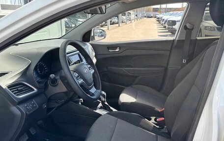 Hyundai Solaris II рестайлинг, 2018 год, 1 160 000 рублей, 10 фотография