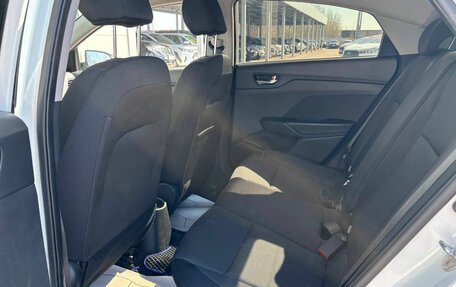 Hyundai Solaris II рестайлинг, 2018 год, 1 160 000 рублей, 13 фотография