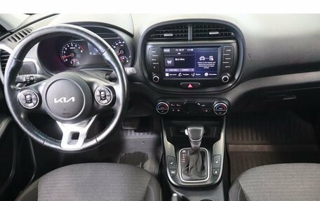 KIA Soul III, 2021 год, 1 540 000 рублей, 9 фотография