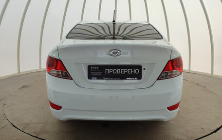 Hyundai Solaris II рестайлинг, 2013 год, 355 000 рублей, 7 фотография