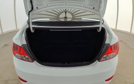 Hyundai Solaris II рестайлинг, 2013 год, 355 000 рублей, 12 фотография