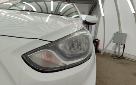 Hyundai Solaris II рестайлинг, 2013 год, 355 000 рублей, 21 фотография