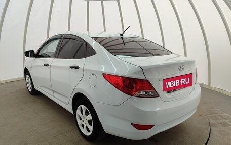 Hyundai Solaris II рестайлинг, 2013 год, 355 000 рублей, 8 фотография