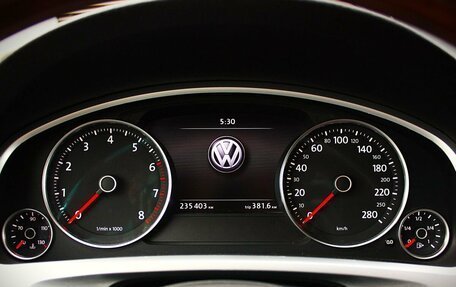 Volkswagen Touareg III, 2011 год, 1 748 000 рублей, 20 фотография