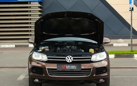 Volkswagen Touareg III, 2011 год, 1 748 000 рублей, 18 фотография