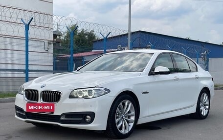 BMW 5 серия, 2015 год, 2 380 000 рублей, 2 фотография