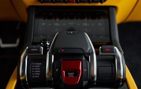 Lamborghini Urus I, 2025 год, 43 300 000 рублей, 15 фотография