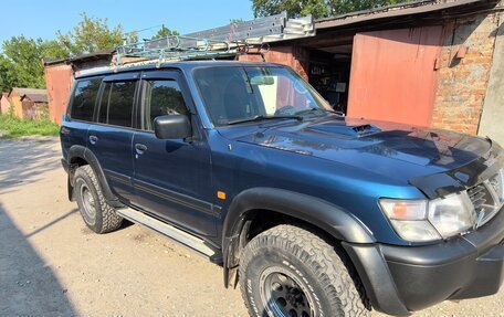 Nissan Patrol, 2001 год, 910 000 рублей, 3 фотография