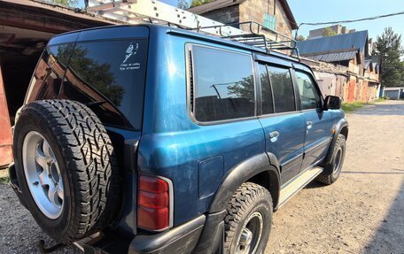 Nissan Patrol, 2001 год, 910 000 рублей, 4 фотография