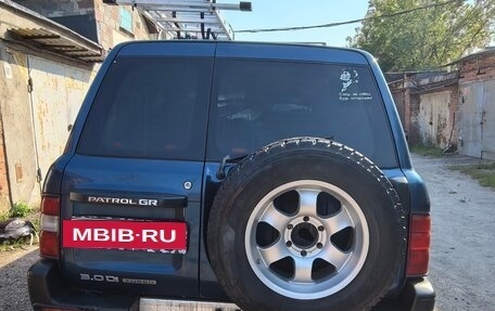 Nissan Patrol, 2001 год, 910 000 рублей, 5 фотография
