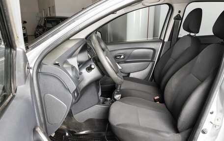 Renault Sandero II рестайлинг, 2017 год, 750 000 рублей, 11 фотография