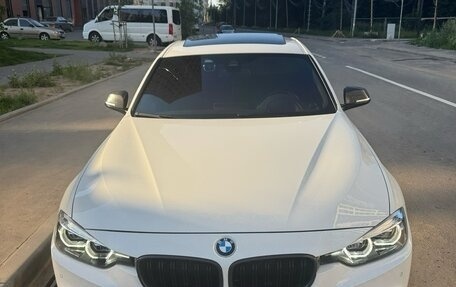 BMW 3 серия, 2018 год, 2 950 000 рублей, 1 фотография