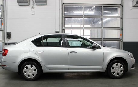 Skoda Octavia, 2019 год, 1 650 000 рублей, 4 фотография