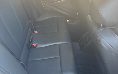 BMW 3 серия, 2018 год, 2 950 000 рублей, 11 фотография