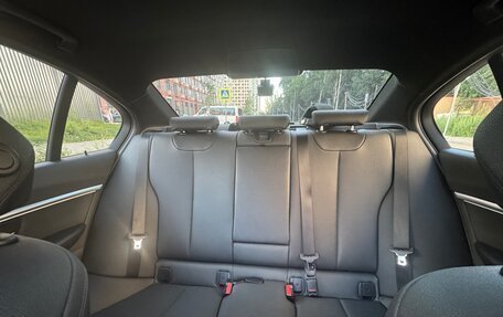 BMW 3 серия, 2018 год, 2 950 000 рублей, 23 фотография