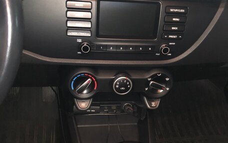 KIA Rio IV, 2017 год, 1 500 000 рублей, 9 фотография